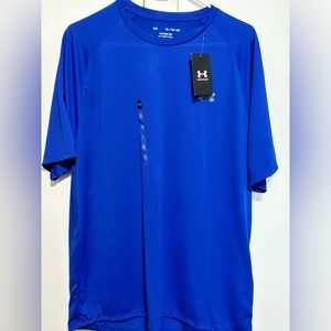 Under Armour Blue Short Sleeve Tee: light fabric!!